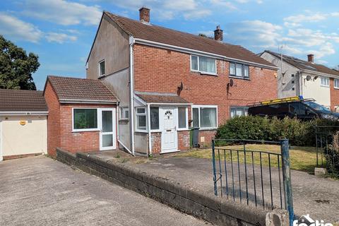 2 bedroom semi-detached house for sale, Instow Place, Llanrumney, CF3