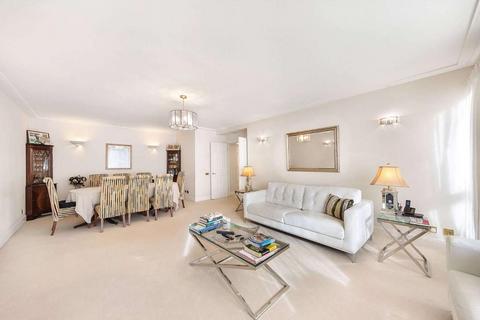 3 bedroom apartment to rent, Balmoral Court, 20 Queens Terrace NW8