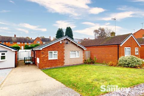 2 bedroom detached bungalow for sale, Curzon Close, Rainworth, Mansfield