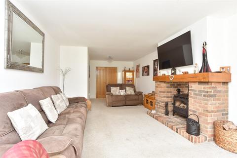 4 bedroom detached house for sale, Breach Lane, Upchurch, Sittingbourne, Kent