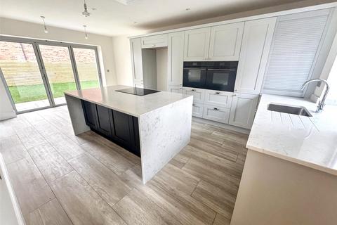 4 bedroom detached house for sale, Harding Close, Willoughby on the Wolds