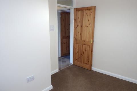 1 bedroom flat to rent, Dorset Close, Great Yarmouth, NR30