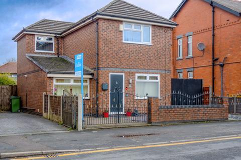 3 bedroom detached house for sale, Windmill Lane, Reddish