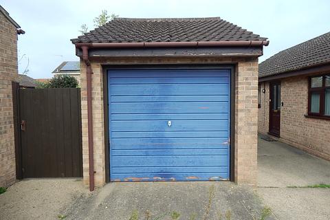 2 bedroom semi-detached bungalow for sale, Bradwell, Great Yarmouth NR31