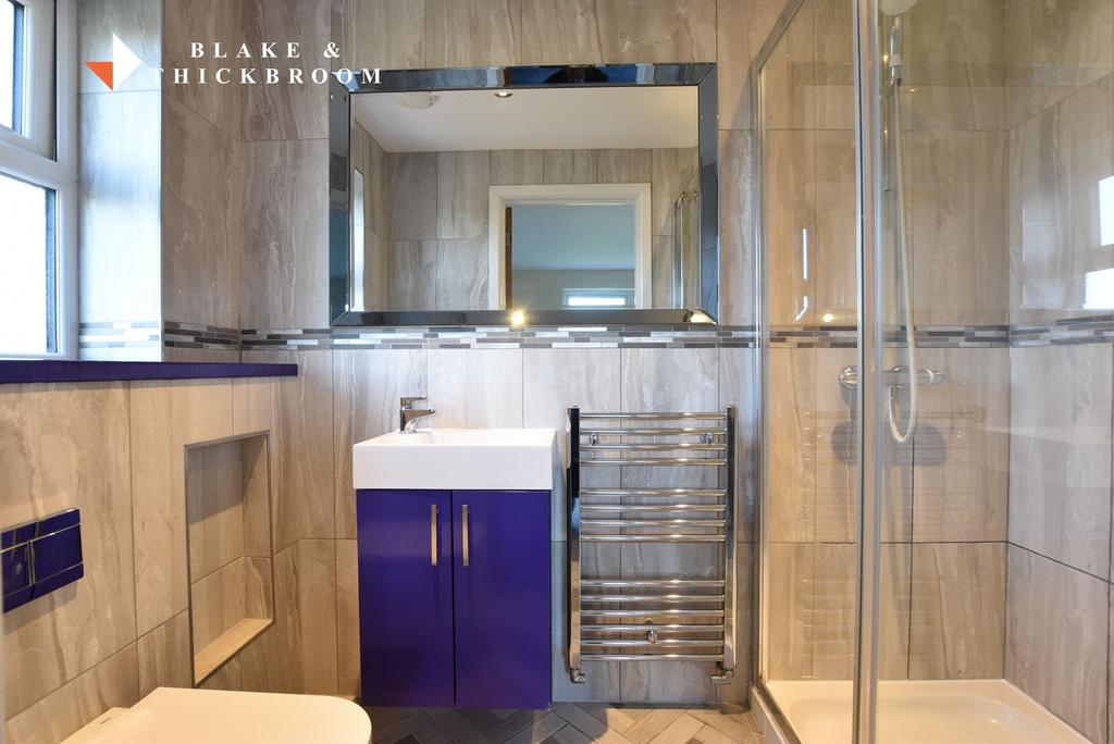 Ensuite shower room