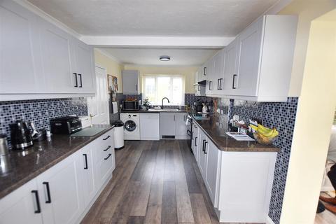 3 bedroom detached house for sale, Penlu, Tuckingmill