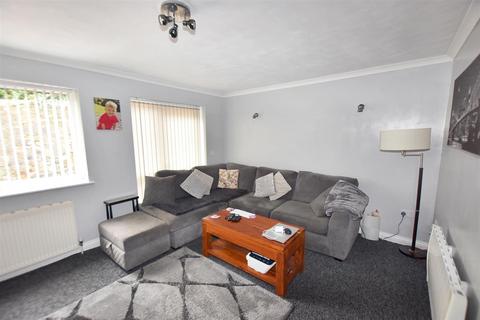 7 Penlu, Tuckingmill, Camborne, TR14 8NL
