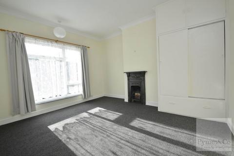 3 bedroom terraced house to rent, Pelham Road, Norwich NR3