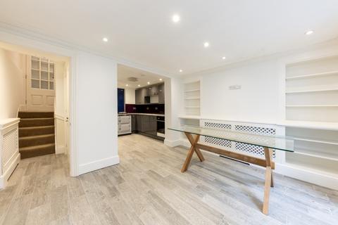 2 bedroom end of terrace house to rent, Chester Row, London, SW1W