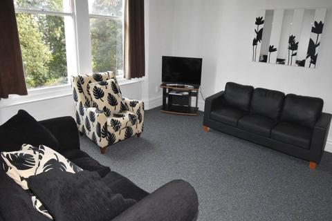 2 bedroom flat to rent, St James Crescent, Uplands, , Swansea