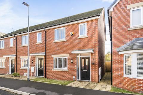 2 bedroom end of terrace house for sale, Aitken Way, St. Helens, Merseyside