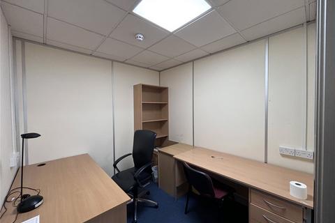 Office to rent, Upper Northam Road, Hedge End, Southampton, SO30