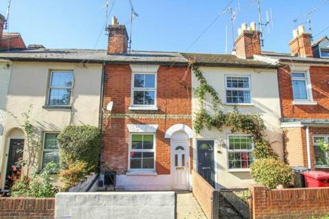 2 bedroom terraced house to rent, Westfield Road, Reading RG4