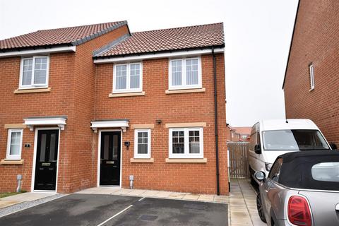 3 bedroom semi-detached house to rent, Reed Close, Coxhoe