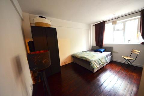 1 bedroom apartment for sale, Sandhurst Court, Acre Lane, Brixton SW2