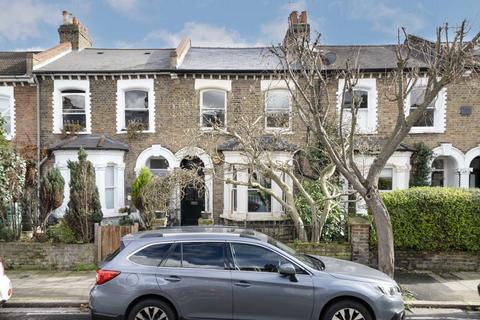 2 bedroom house to rent, Crystal Palace Road, London SE22