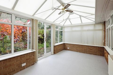 2 bedroom semi-detached bungalow for sale, Ashfurlong Crescent, Sutton Coldfield