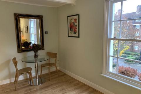 1 bedroom flat to rent, Aylesford Street, London SW1V