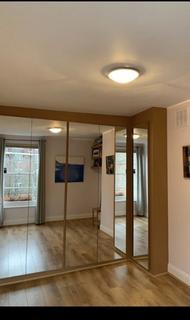 1 bedroom flat to rent, Aylesford Street, London SW1V