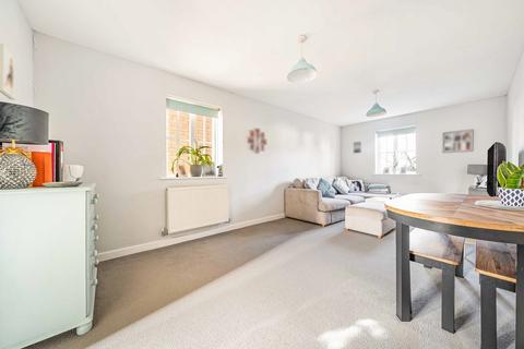 Flat 1, 17 Carter Close, Hawkinge, Folkestone, CT18 7TN