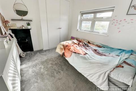 88 Beauchamp Road, West Molesey, KT8 2PH