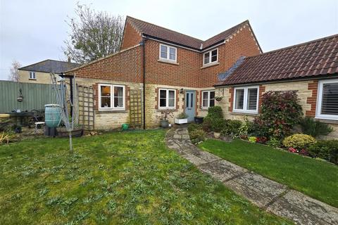 2 bedroom semi-detached house for sale, The Causeway, Chippenham