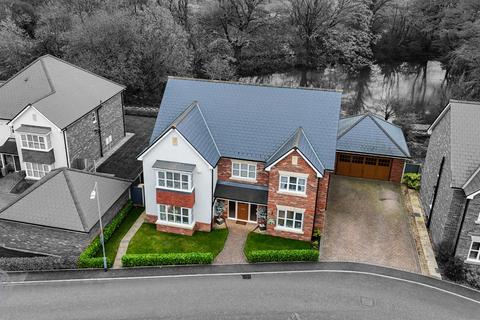 5 bedroom detached house for sale, Lostock Hall Gardens, Lostock, Bolton, Greater Manchester, BL6 4GS