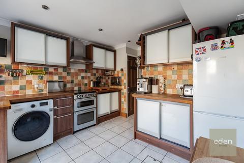 2 bedroom terraced house for sale, Mill Hall, Aylesford, ME20