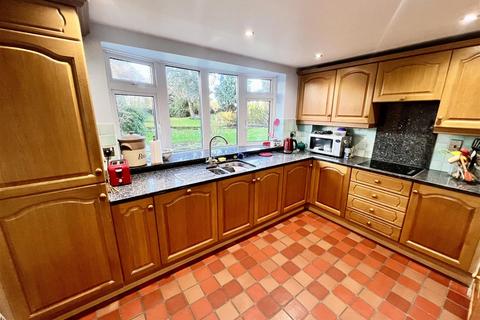 4 bedroom detached house for sale, Creynolds Lane, Cheswick Green, Solihull