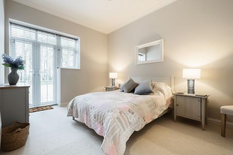 1 bedroom apartment for sale, Tangmere Road, Chichester, PO20