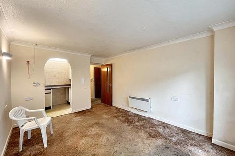 1 bedroom retirement property for sale, St. Leonards Road, Eastbourne