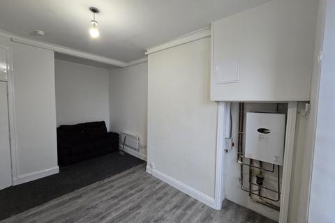 1 bedroom flat for sale, 1/2, 2164 Dumbarton Road, Glasgow,