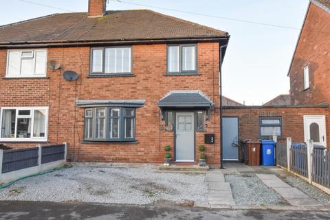 3 bedroom semi-detached house for sale, Alton Close, Ashton-In-Makerfield, Wigan, WN4 9TX