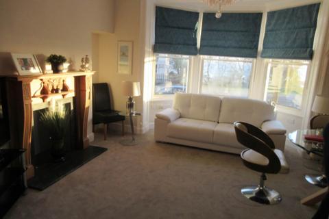 1 bedroom flat to rent, Clifftown Parade, Southend On Sea