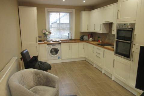 1 bedroom flat to rent, Clifftown Parade, Southend On Sea