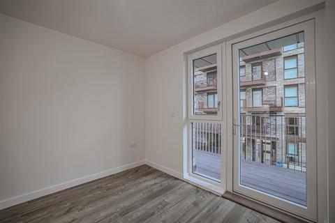 1 bedroom apartment for sale, North Woolwich Road, Royal Docks, E16