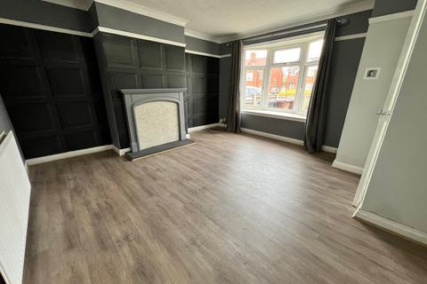 3 bedroom semi-detached house to rent, Abbotts Street, Walsall WS3