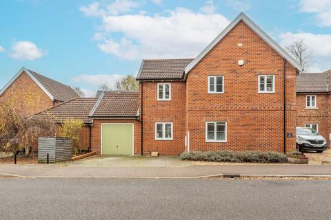 4 bedroom detached house for sale, Oak Meadow, Shipdham, IP25