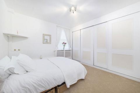 1 bedroom ground floor flat for sale, Upcerne Road, London, SW10 0SF