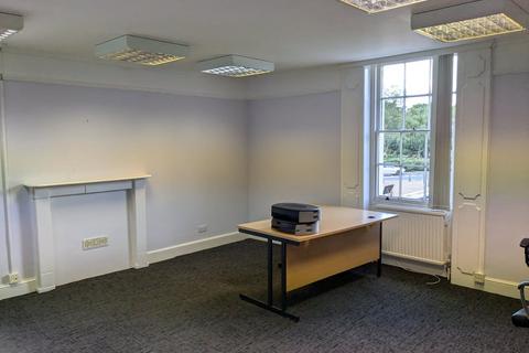 Office to rent, Broadoak House, Horsham Road, Cranleigh, GU6 8DJ