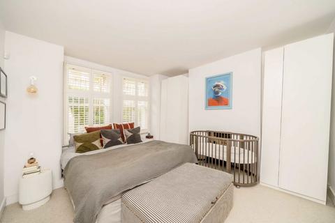 1 bedroom flat for sale, Munster Road, London SW6