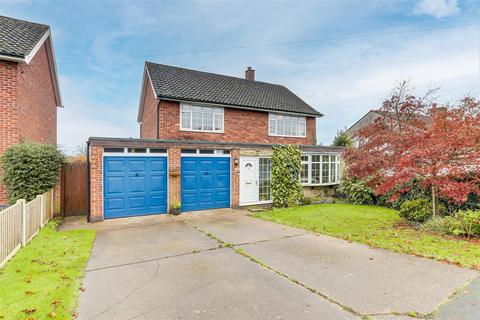 4 bedroom detached house for sale, New Farm Lane, Nuthall NG16