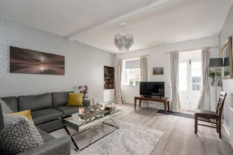 2 bedroom flat to rent, Cumberland Street, Edinburgh