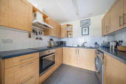 1 bedroom flat for sale, London E3