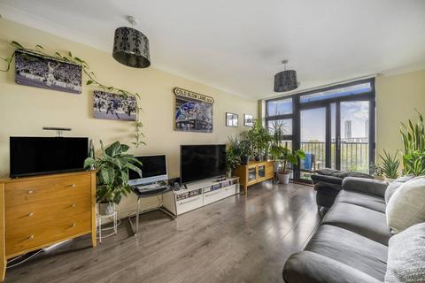 1 bedroom flat for sale, London E3