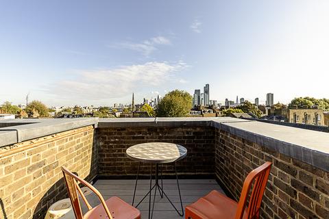 2 bedroom flat to rent, Islington Green, London N1