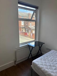 4 bedroom house to rent, Furness Road, Manchester M14