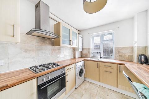 1 bedroom flat for sale, Kinloch Street, Hornsey, London, N7