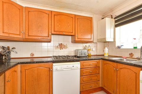 40 Birch Drive, Chatham, ME5 8YU