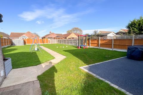 24 Bockings Grove, Clacton-on-sea, CO16 8DP